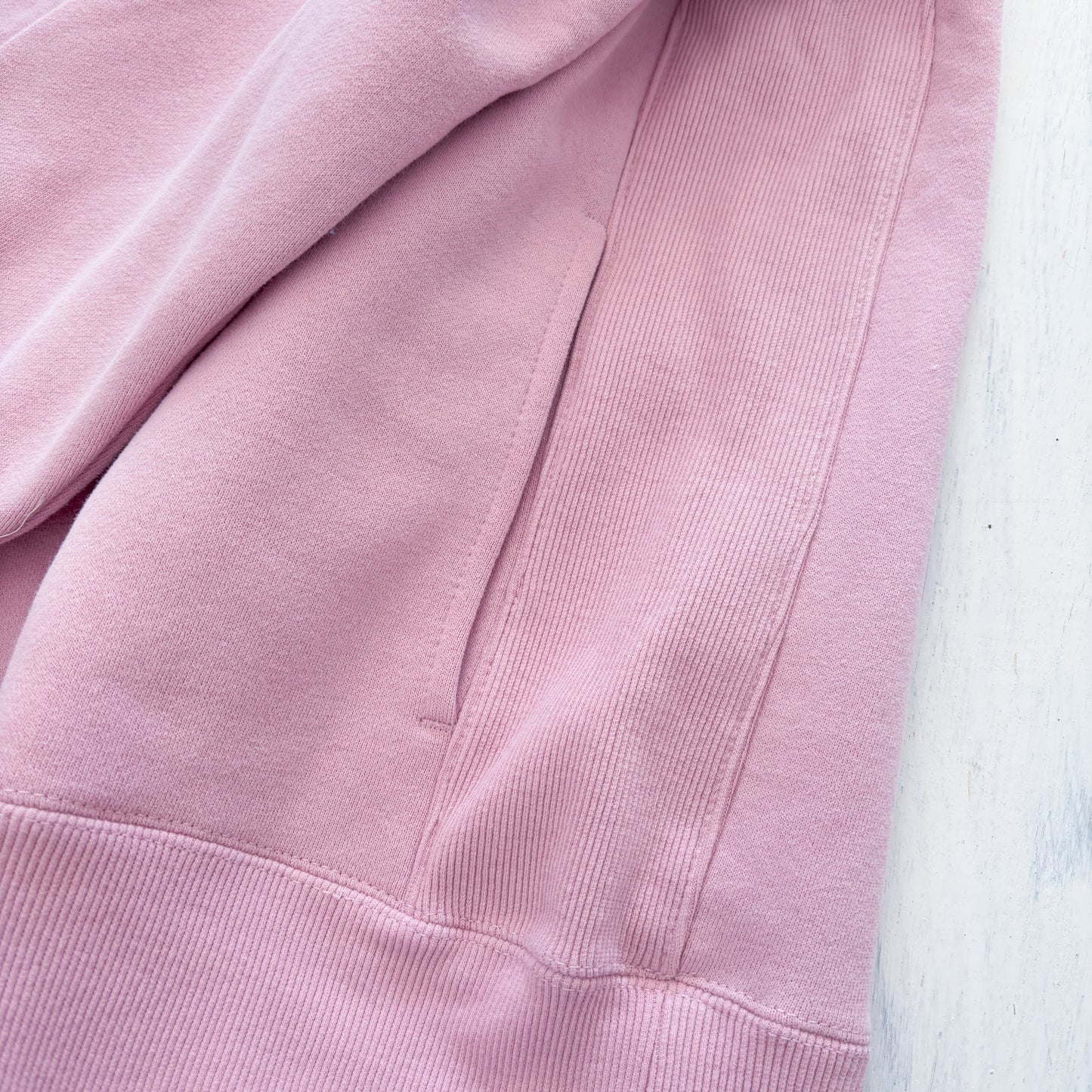 Surf Diva Wavecrest HALF-ZIP SWEATSHIRT - rose